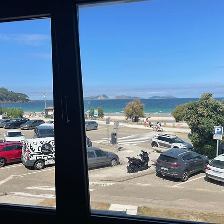 Hostal Montevideo Beachfront Nigrán エクステリア 写真