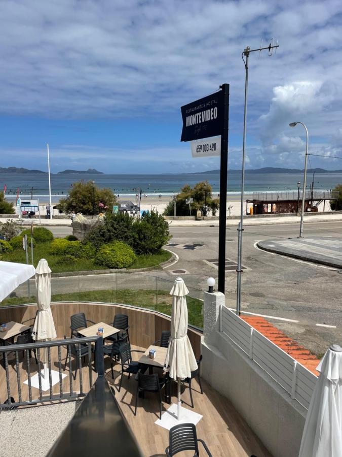 Hostal Montevideo Beachfront Nigrán エクステリア 写真